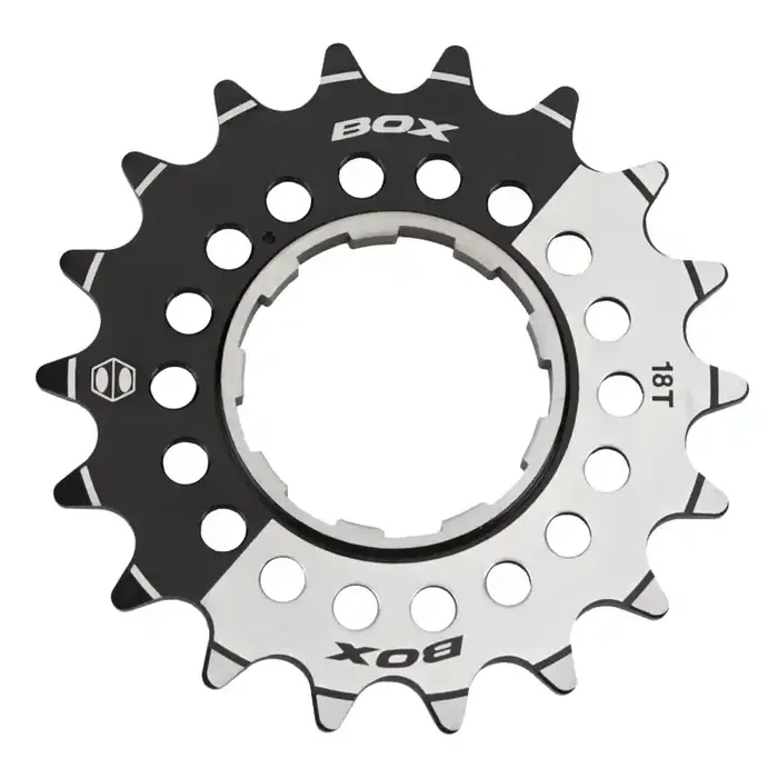 BOX Box One 3/32″ CNC AL 7075 Cog Black – 18t