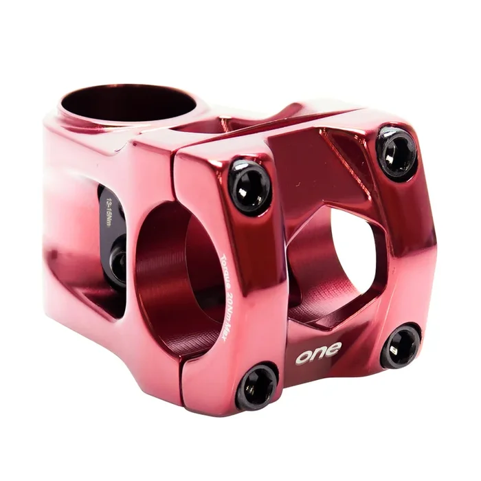 Box One Oversized 31.8 x 1-1/8″ Center Clamp Stem