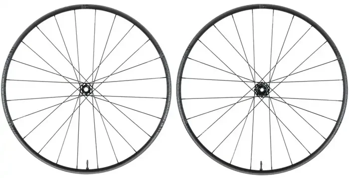 Industry Nine Solix M UL250 Wheelset – 29″ 15 x 110/12x148mm MicroSpline BLK