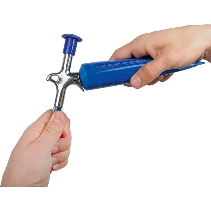 M-Wave, Grease Gun, Grease Gun