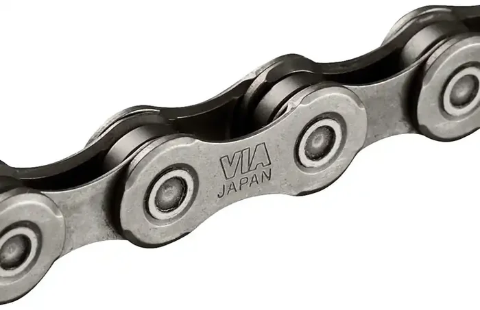 Shimano STEPS CN-E8000-11 Ebike Chain – 11-Speed 138 Links Silver